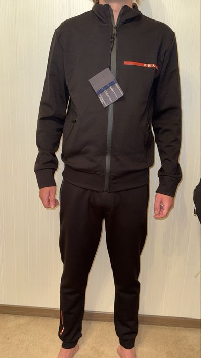 Спортивний костюм чоловічий Prada