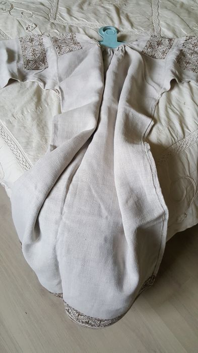 Сорочка автентична, вишита  монохромним взором на конопляному полотні!