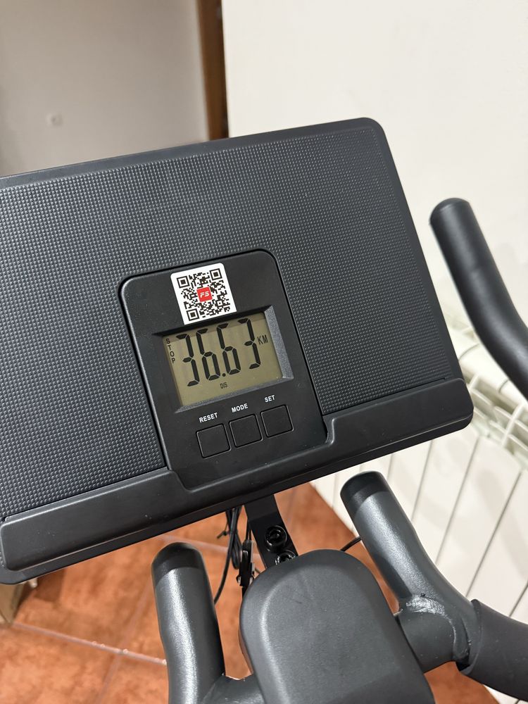 Bicicleta Estática com conexão Zwift e Fitshow