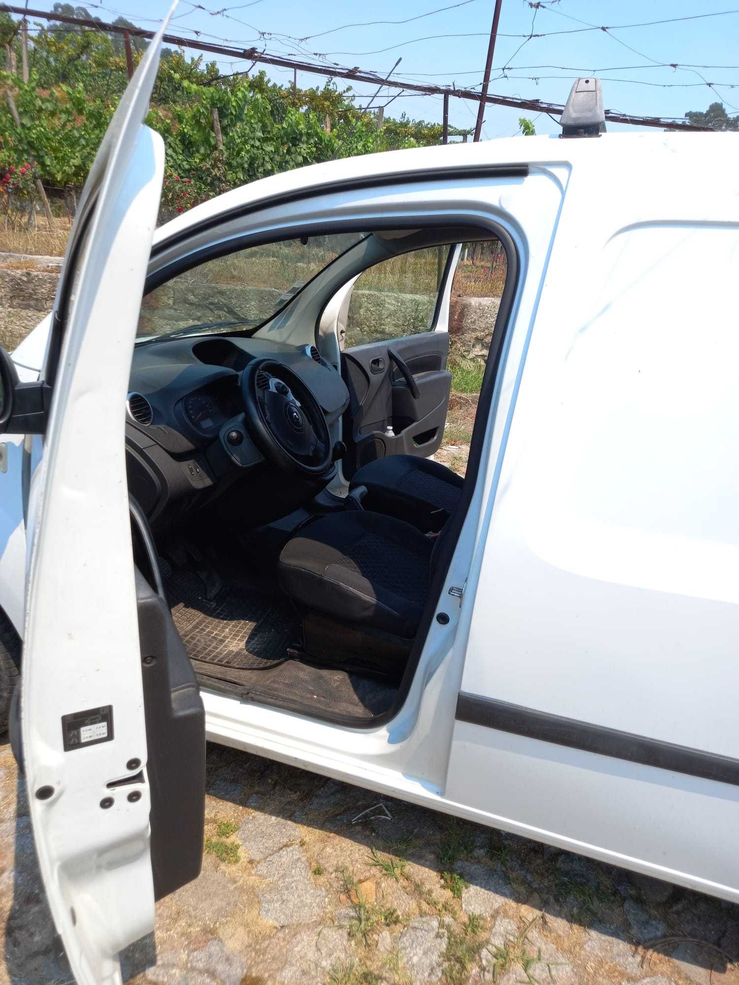 Carrinha comercial / Nada a fazer/ Só trabalhar