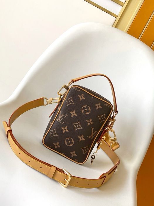 Сумка мужская Louis Vuitton унисекс коричневая кожаная через плечо