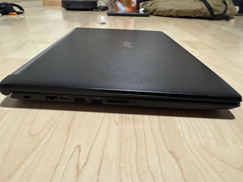 Acer Aspire A517-51