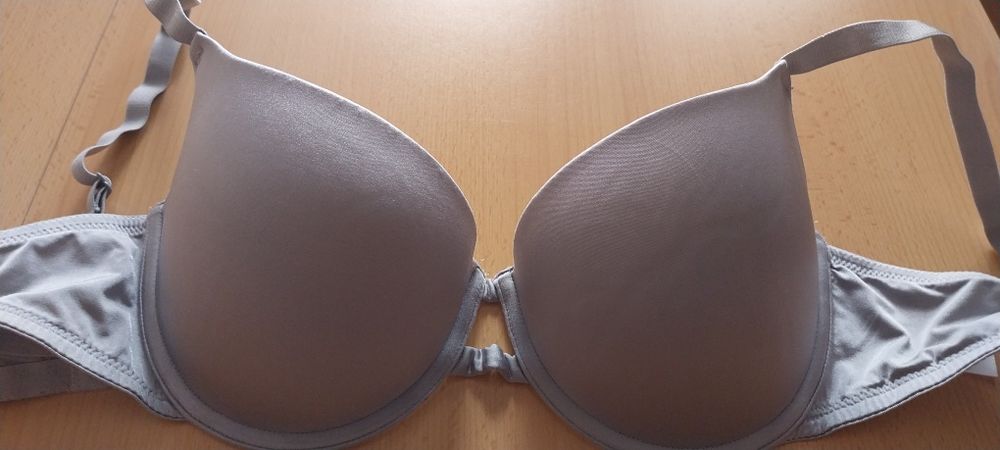 H&M biustonosz push-up 80D