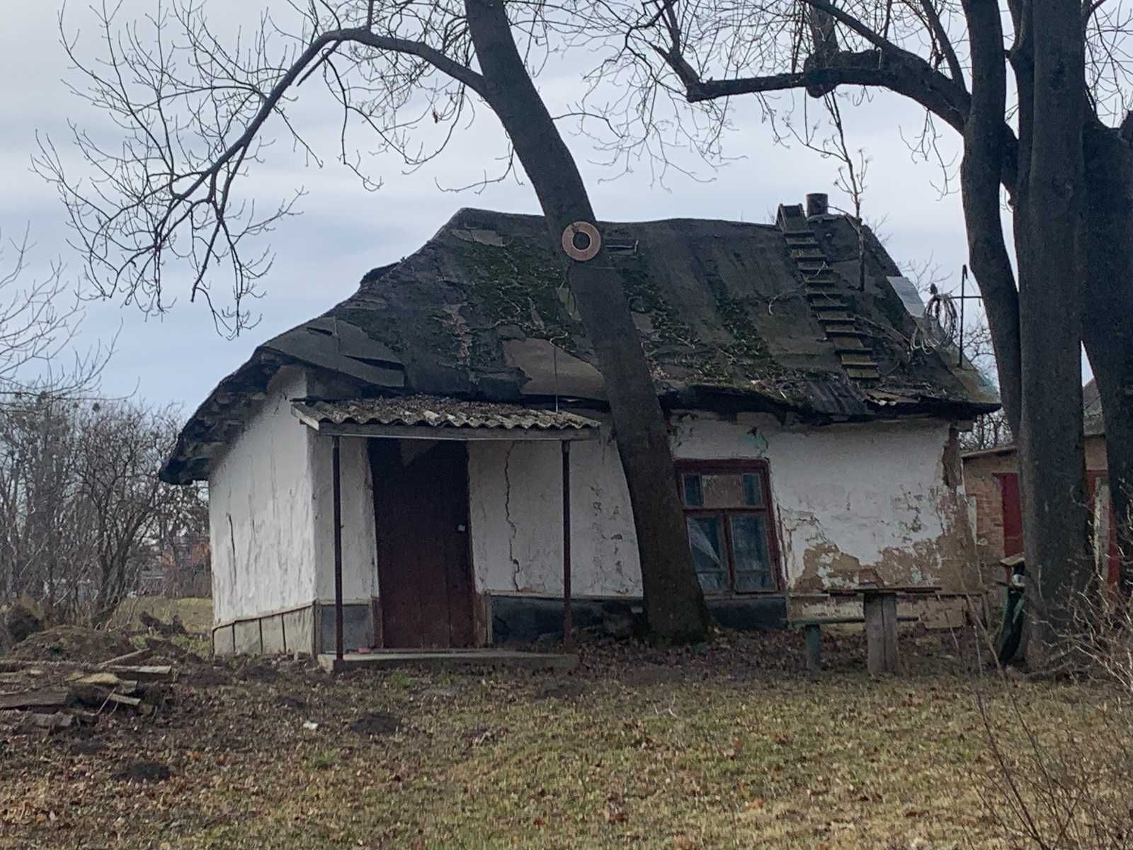 Продаж ділянки під житлову забудову в центрі Медвежого Вушка