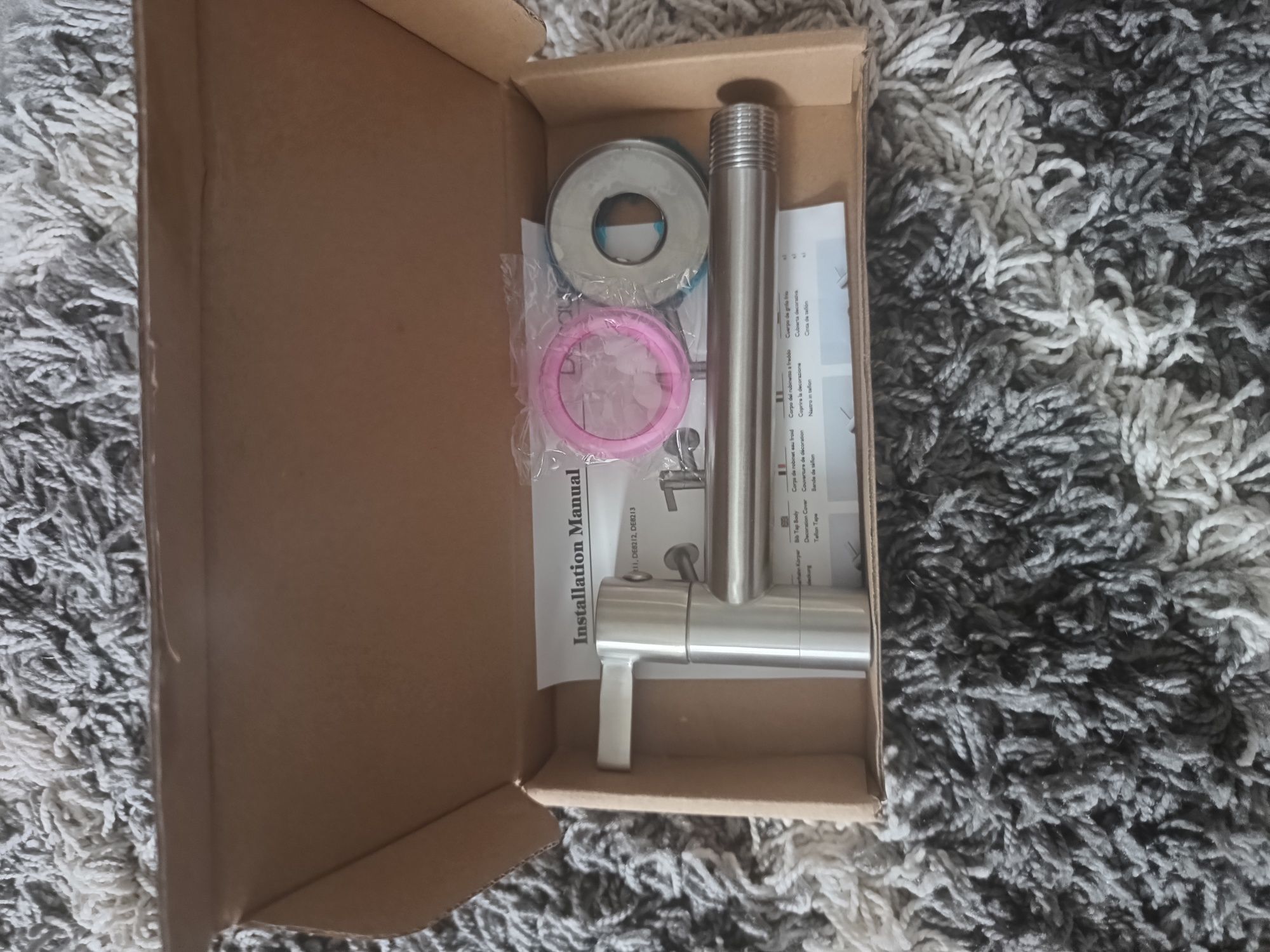 Bateria kran ścienny