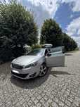 Peugeot 308 1.2 puretech 130cv Allure- COMO NOVO!