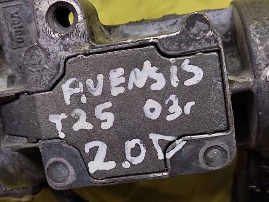 toyota avensis t25 2.0 d4d stacyjka kluczyk 450200504