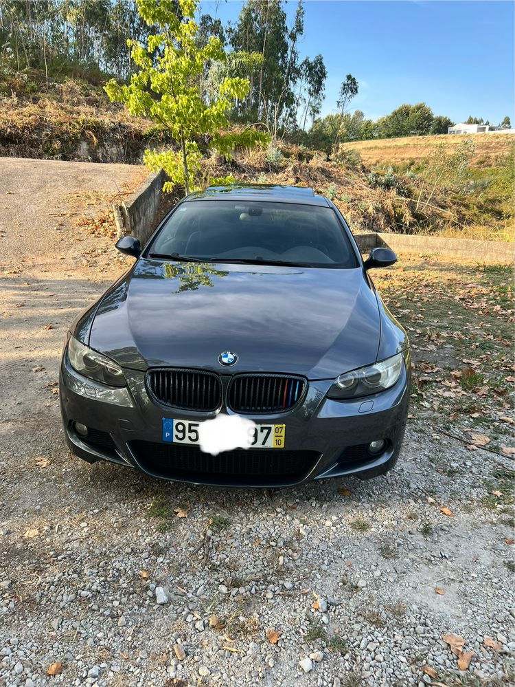 BMW e92 320 coupé