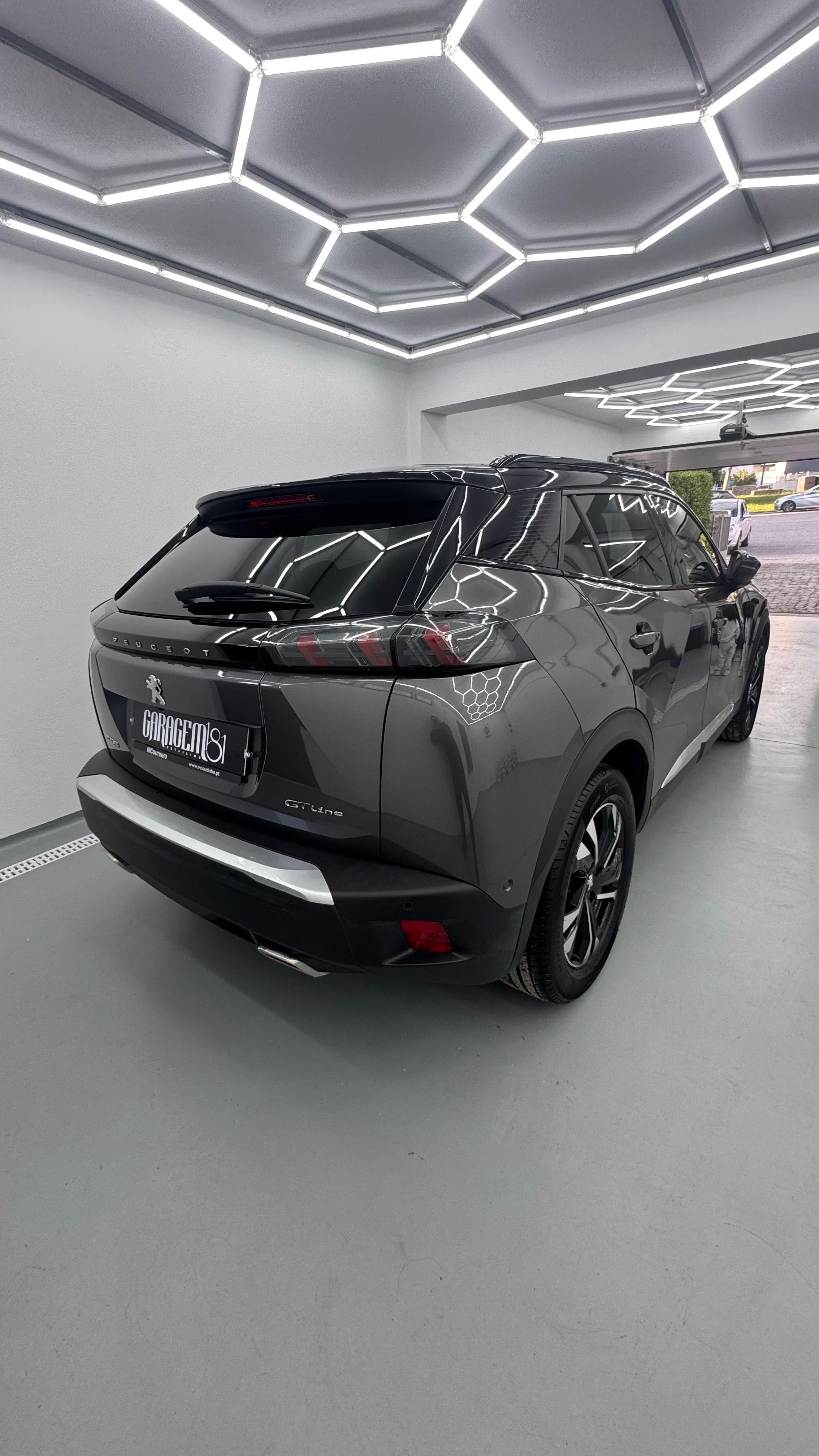 Peugeot 2008 1.2 puretech GT Line EAT8