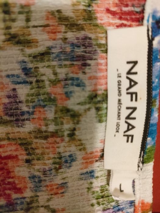 Lote de roupa de mulher no tamanho L