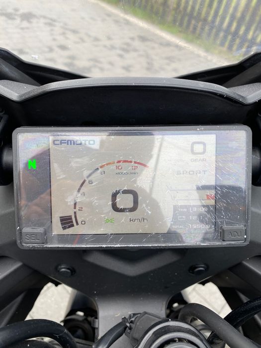 CfMoto 650 GT ..