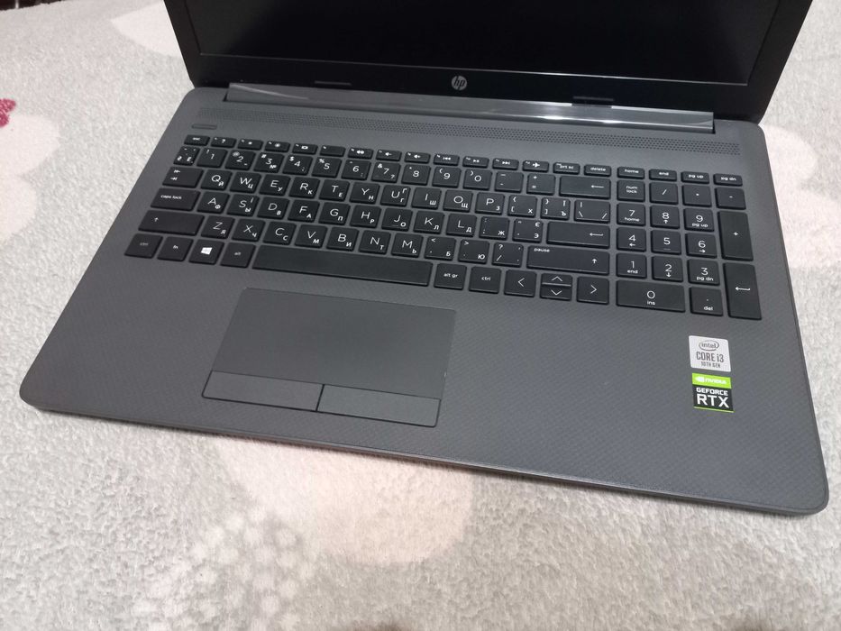 Игровой Видео RTX 2050 (4 ГБ)  Intel 100G51/  10" поколение!!  HP 15