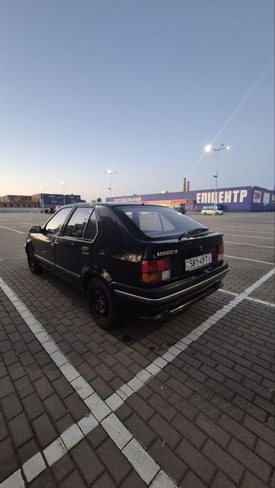 Renault 19 1990 1.7