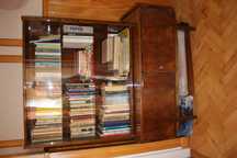 Biblioteczka, witryna Rajmund Hałas Vintage, PRL, lata 60