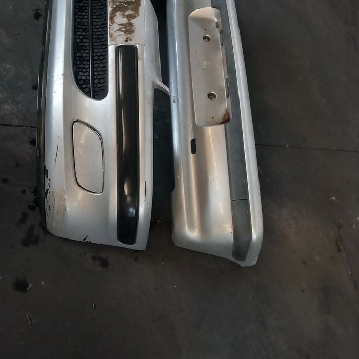 Para choques frente e tras peugeot 106