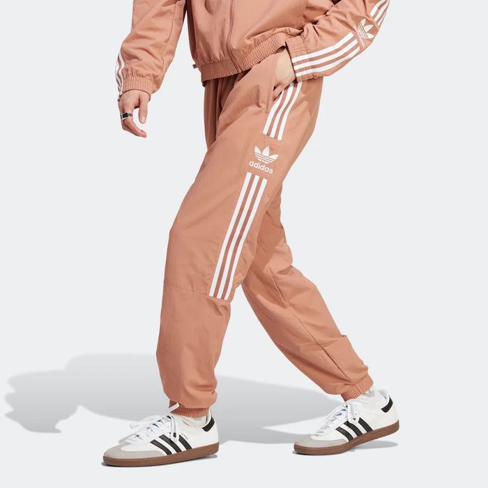 ADIDAS ORIGINALS Tapered Calças 'Adicolor Classics Lock-Up Trefoil'