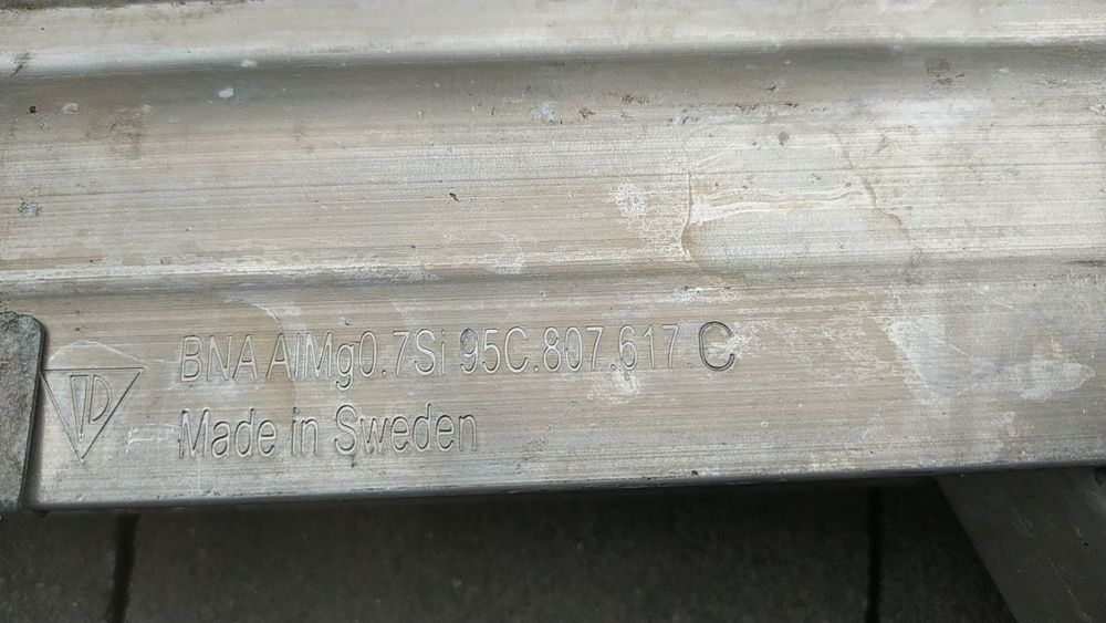 Porsche macan 95c electro поперечина переднього бампера 95c807617c