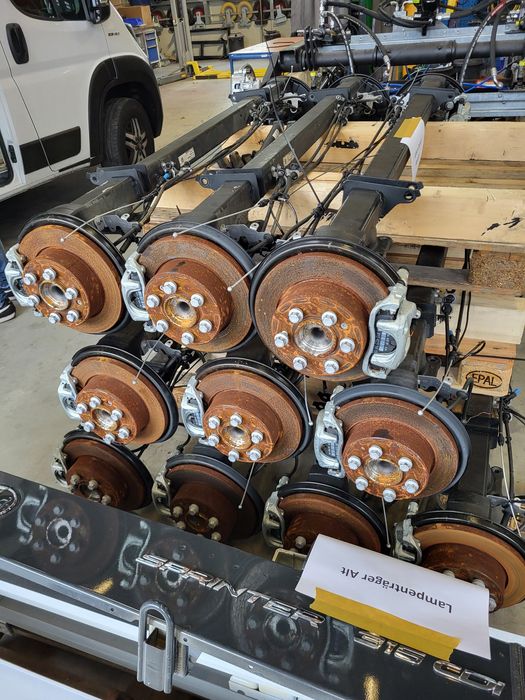 OŚ Belka Tylna Mercedes Sprinter W910