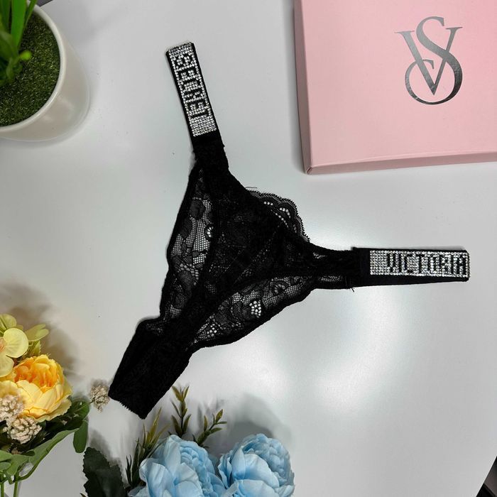 Женские кружевные стринги Victoria's Secret. Жіночі мережевні трусики