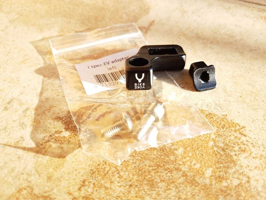 lewy adapter BIKE YOKE I-SPEC-EV, Shimano / SRAM, stan SUPER