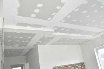 Sufity podwieszane, Sufity napinane, Zabudowa GK, Ocieplanie pianą PUR