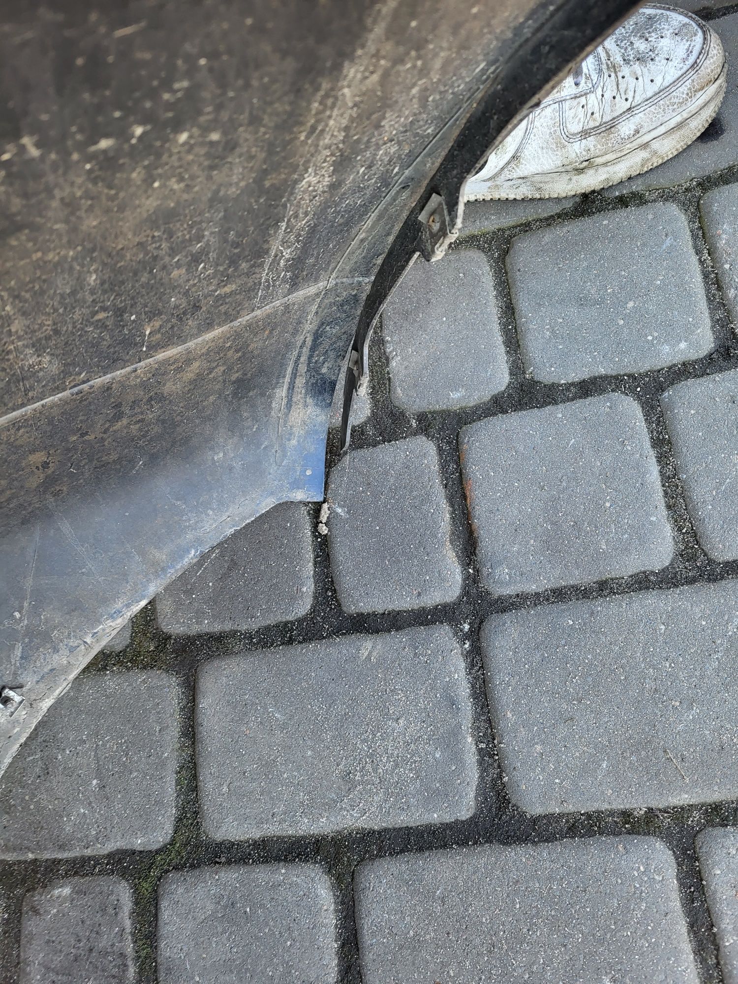 Zderzak przedni audi a3 8p 07r lakier lz5a duży gril halogen