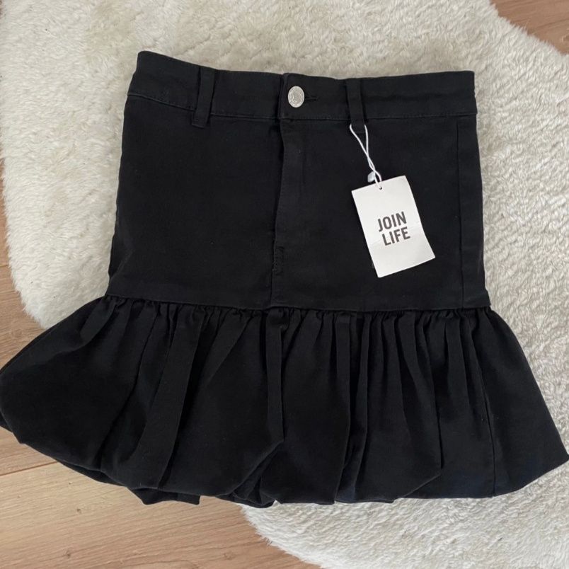 Spódnica czarna bershka