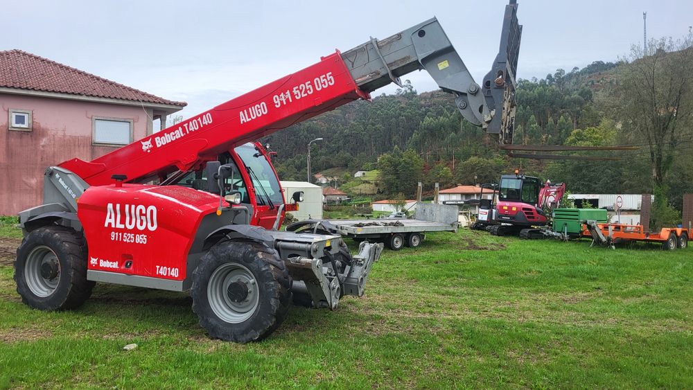 Telescopico bobcat T40140 matriculado