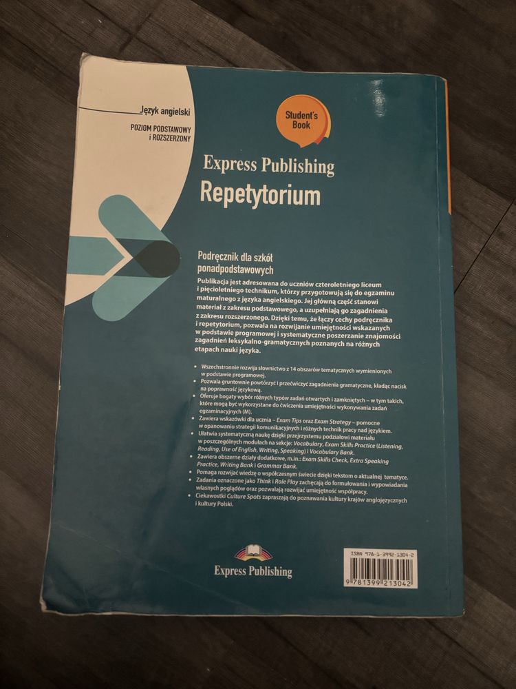 Express Publishing Repetytorium Język angielski podstawa/rozszerzenie