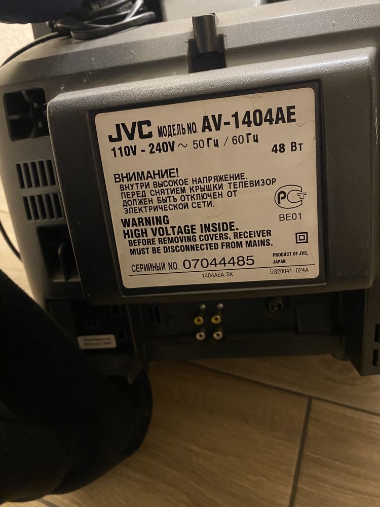 Продам телевізор JVC AV - 1404AE