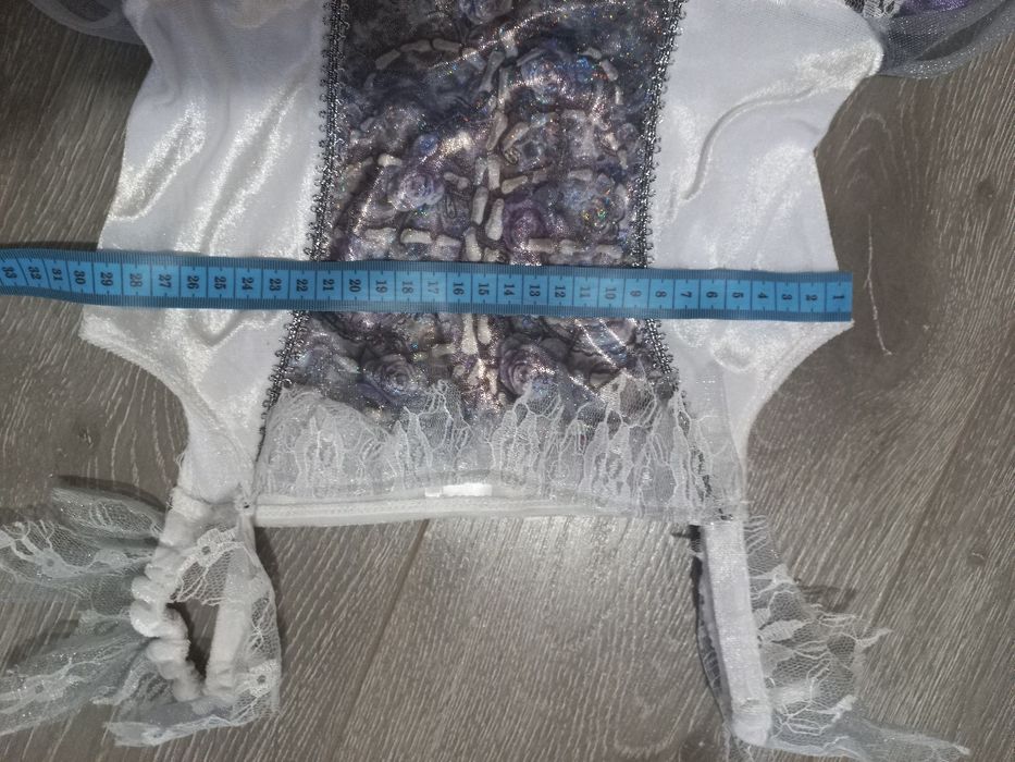 Продам платье на девочку карнавальное