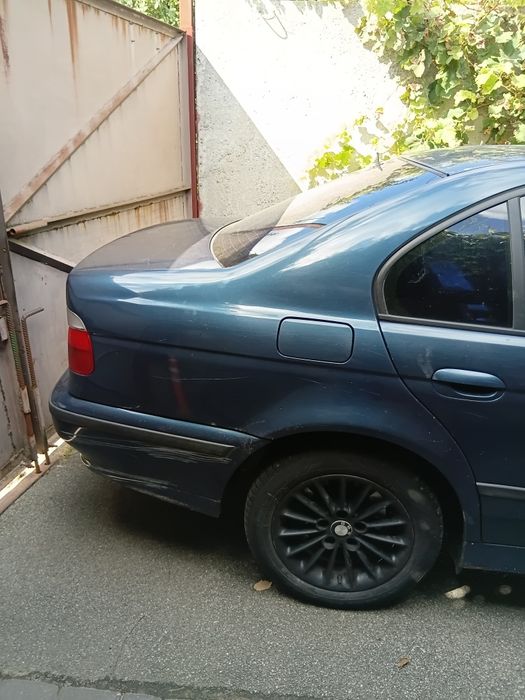 Продам бмв е39 m52b20tu
