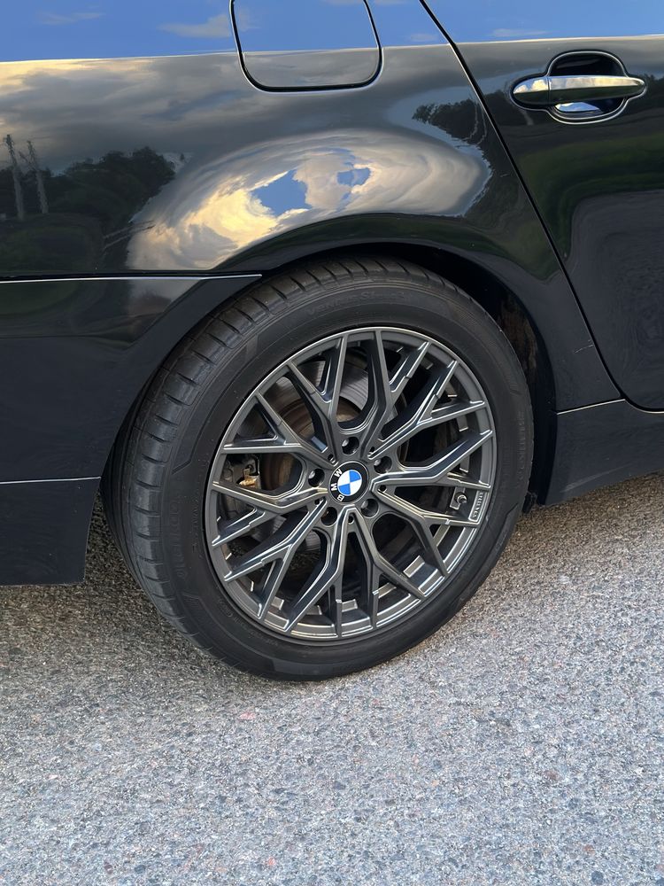 Продам BMW E60 в ідеальному стані