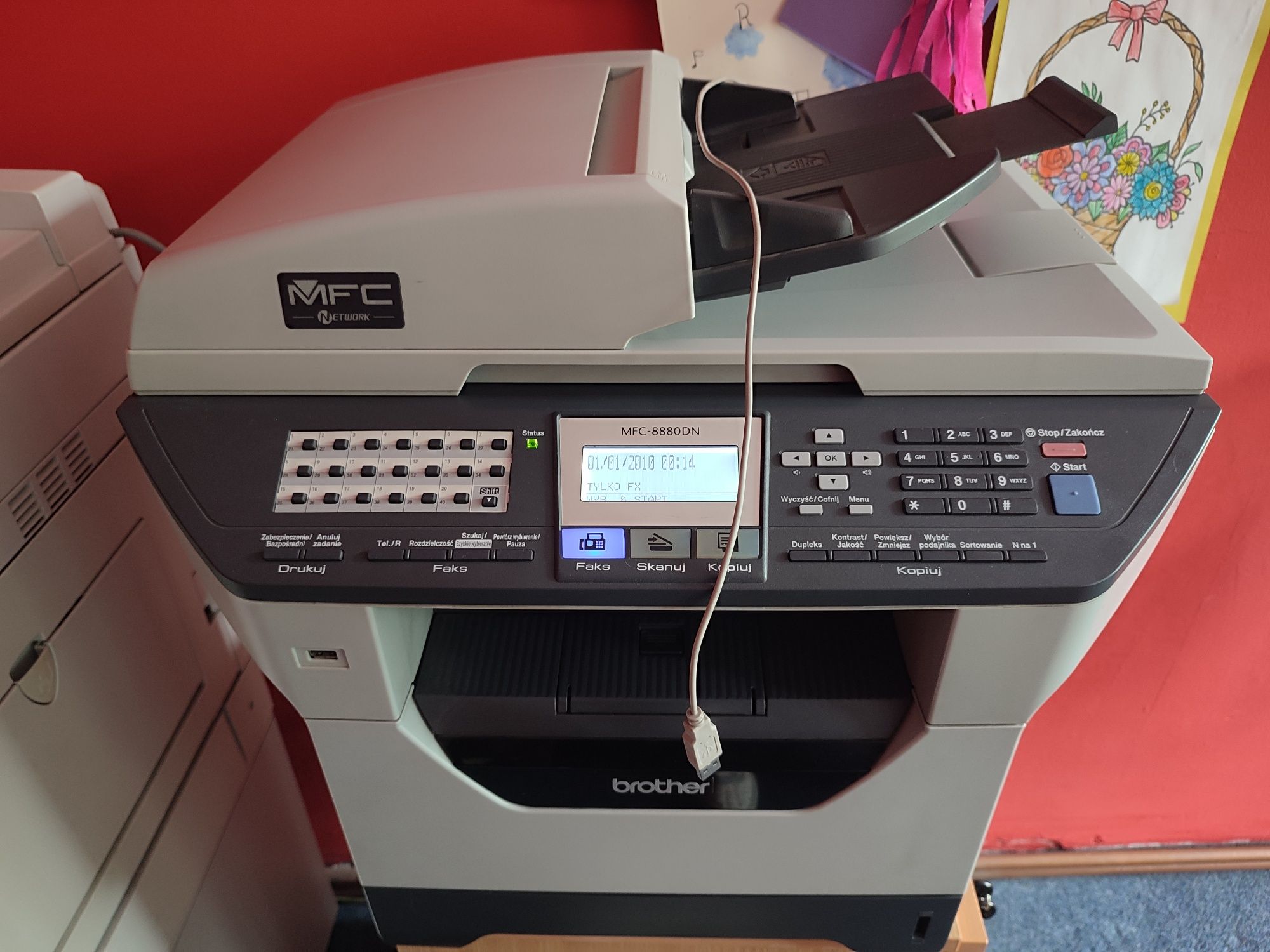 Drukarka Brother MFC-8880DN, plus toner, plus podajnik papieru x3