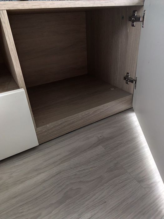 Szafka RTV biały połysk