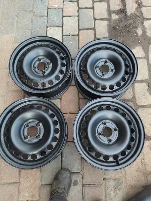 Felgi stalowe Renault 6Jx15 4x100x60.