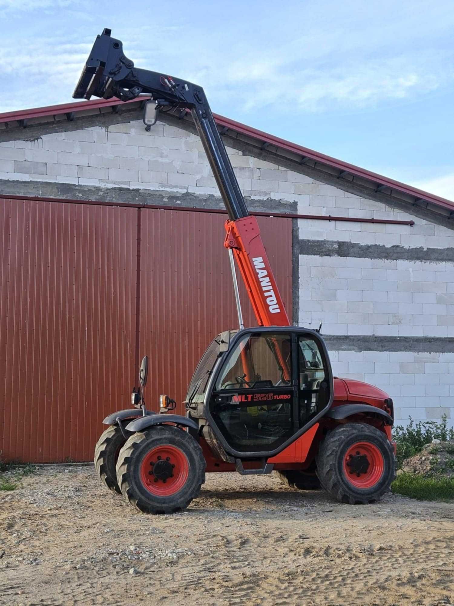 Sprzedam Ładowarkę teleskopową Manitu mlt 526 turbo