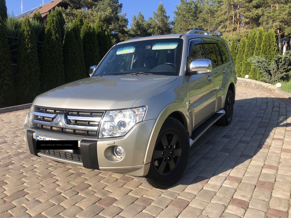 Mitsubishi Pajero Wagon