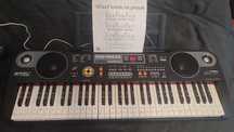Keyboard elektroniczny Renfox  61 klawiszy.
