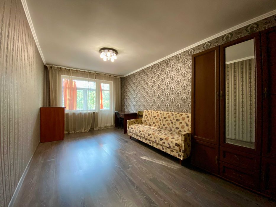 Продаж двокімнатної квартири