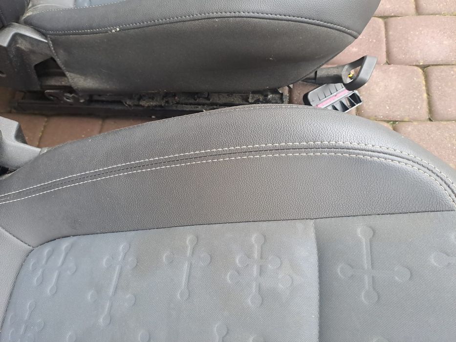 Fotele półskóra Opel Meriva B europa