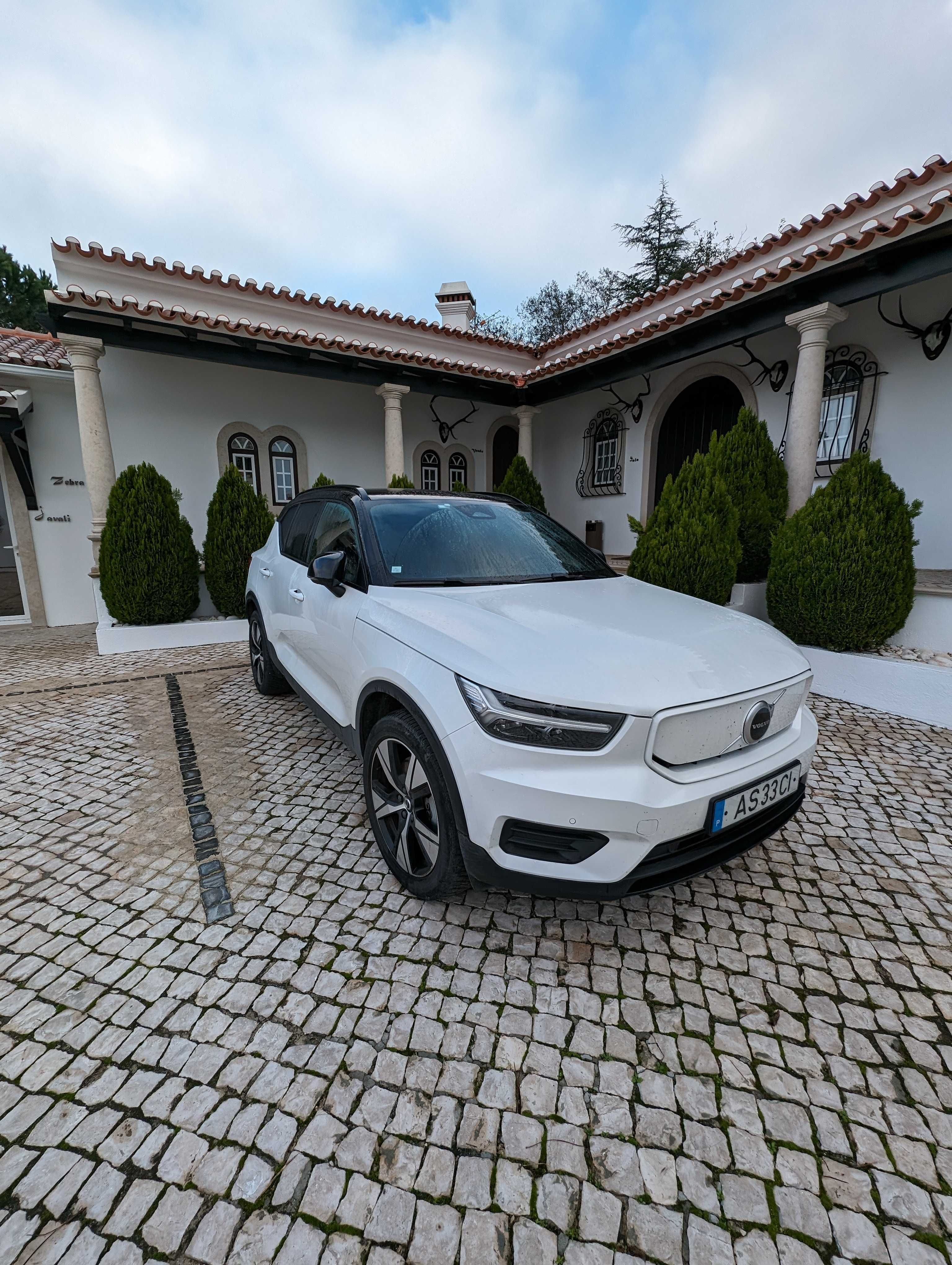 Volvo XC40 4x4 408CV P8 100%eletrico