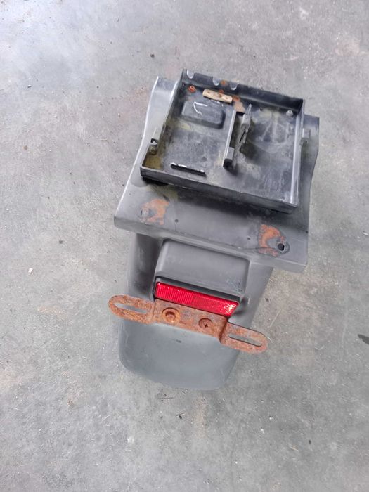 kawasaki zzr600 zzr 600 błotnik tył nadkole chlapacz tylny