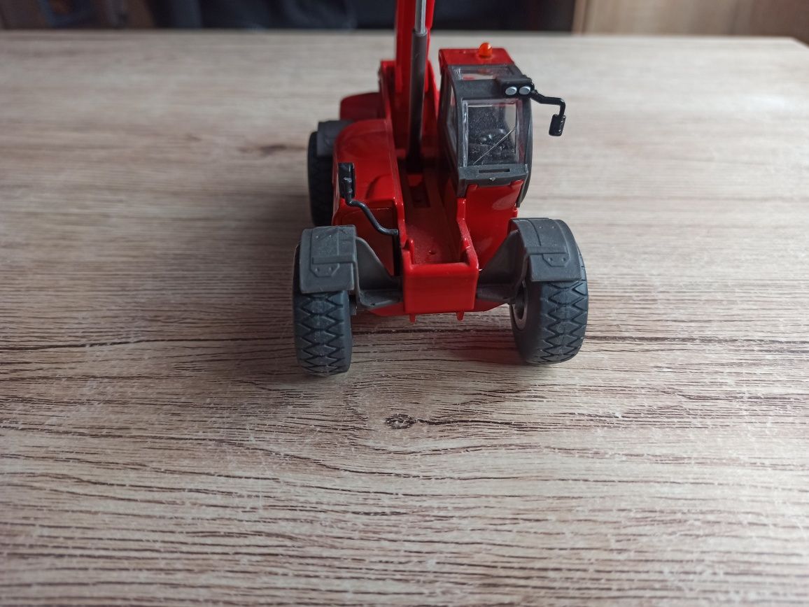 Miniaturka model zabawka ładowarka manitou