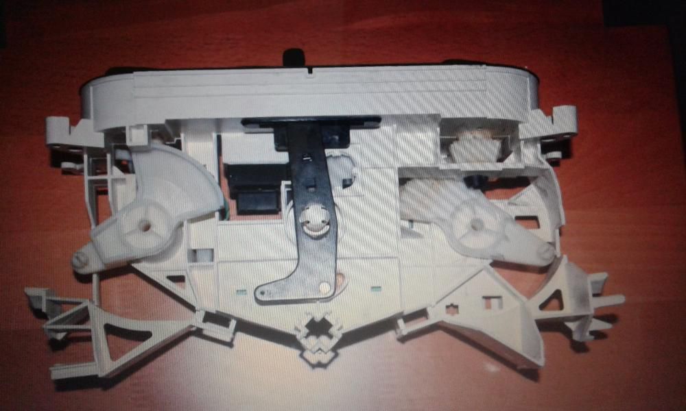 Painel Mitsubishi COLT / LANCER