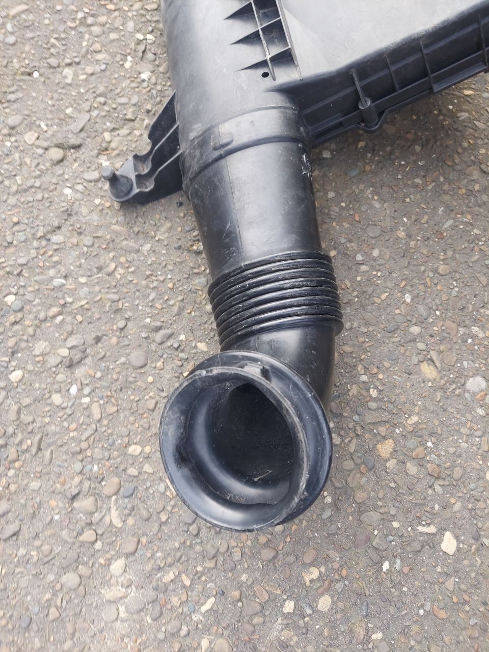 Корпус воздушного фильтра vito 639 a6395282806