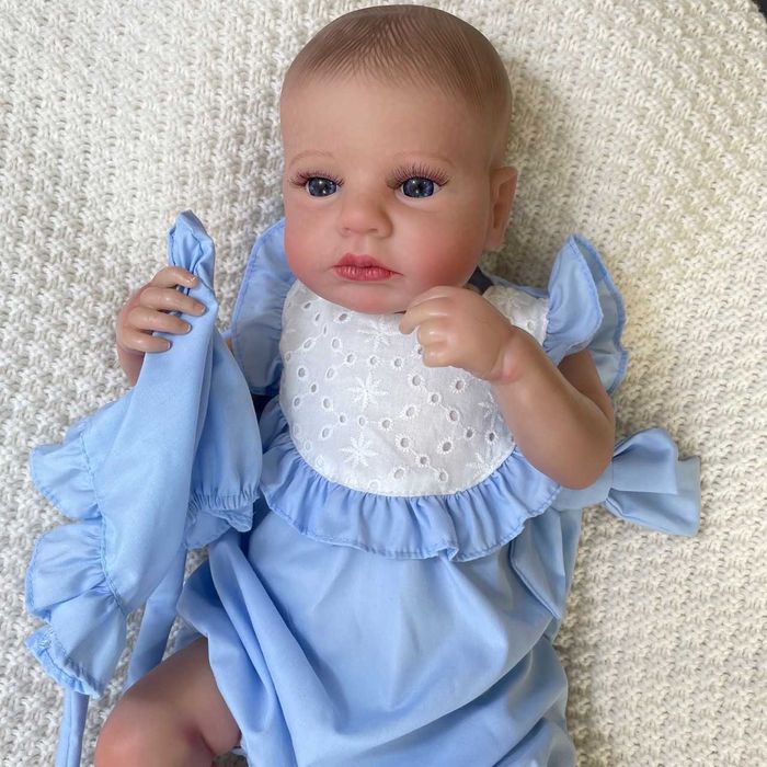 DELIKATNA Piękna Lalka Z Otwartymi Oczami