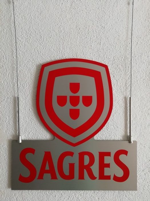 Sagres Reclame Publicitário Suspenso