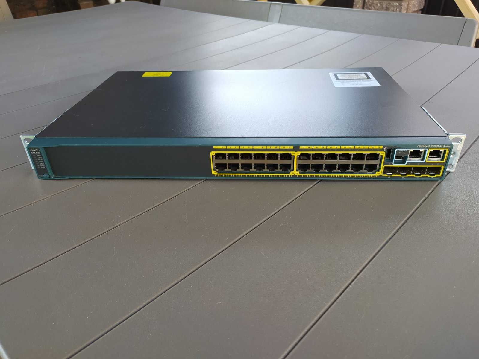 Коммутатор CISCO WS-C2960S-24TS-L + Модуль C2960S-STACK