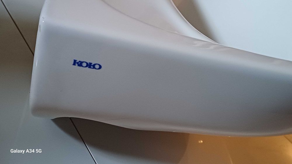 Umywalka łazienkowa.